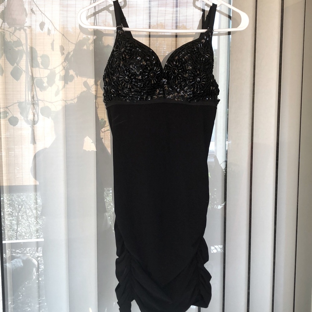 Black dress w/sequins.Removable,adjustable straps